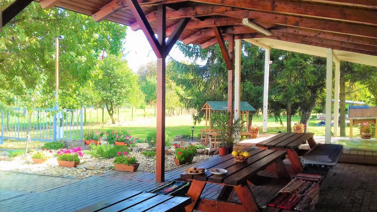 Hotel Kristaly Vendeghaz Bogács Exterior foto